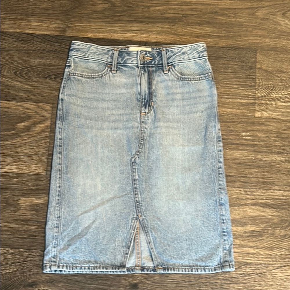 Girl’s Light Wash Denim Midi Skirt 9/10